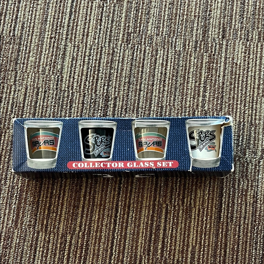 Spurs Collector Glass Set - Black and Silver